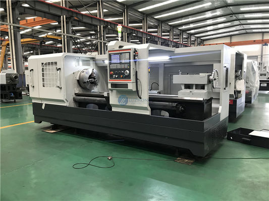 El CNC doble de la tirada instala tubos la máquina agujereada grande QK1319 del torno del hilo de tubo del torno que rosca