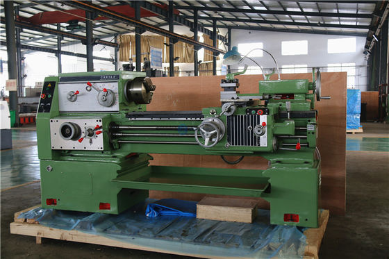 Mini torno de torneado del torno CA6140 del metal del CNC