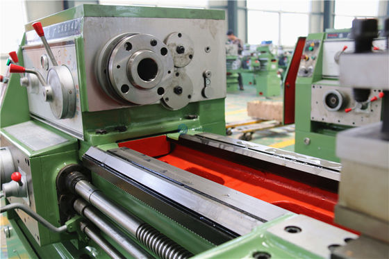Mini torno de torneado del torno CA6140 del metal del CNC