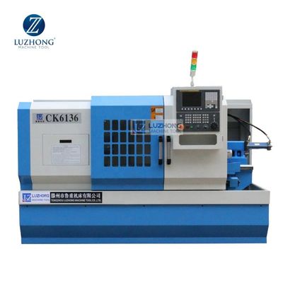 Torno que trabaja a máquina de acero inoxidable del pequeño de CK6136D del CNC torno del metal