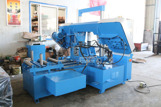El CNC consideró al proveedor de la máquina el aserrar de banda de la cortadora GHS4260