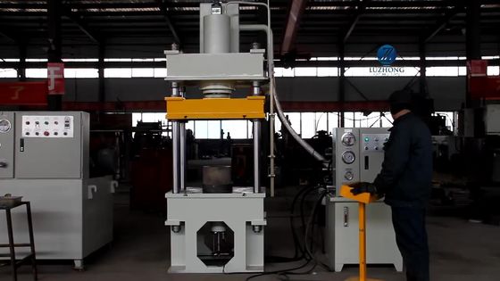 YQ32-200 tres máquina china de la prensa hidráulica de la columna de los haces cuatro